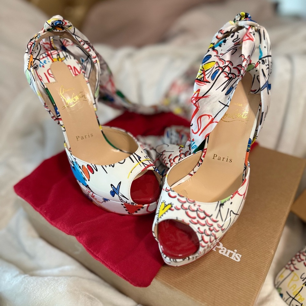 Black Item - image 6